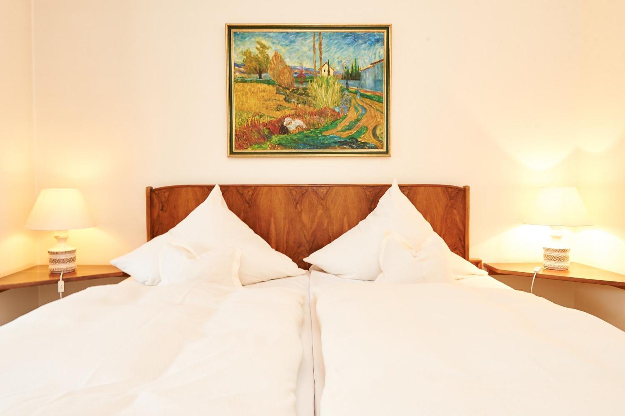 Vegan Hotel Und Restaurants Nicolay 1881 Zeltingen-Rachtig Exterior foto